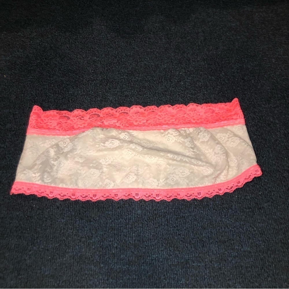 PINK Victoria’s Secret Pink & Cream Floral Lace Sleeveless Bralette Size Large